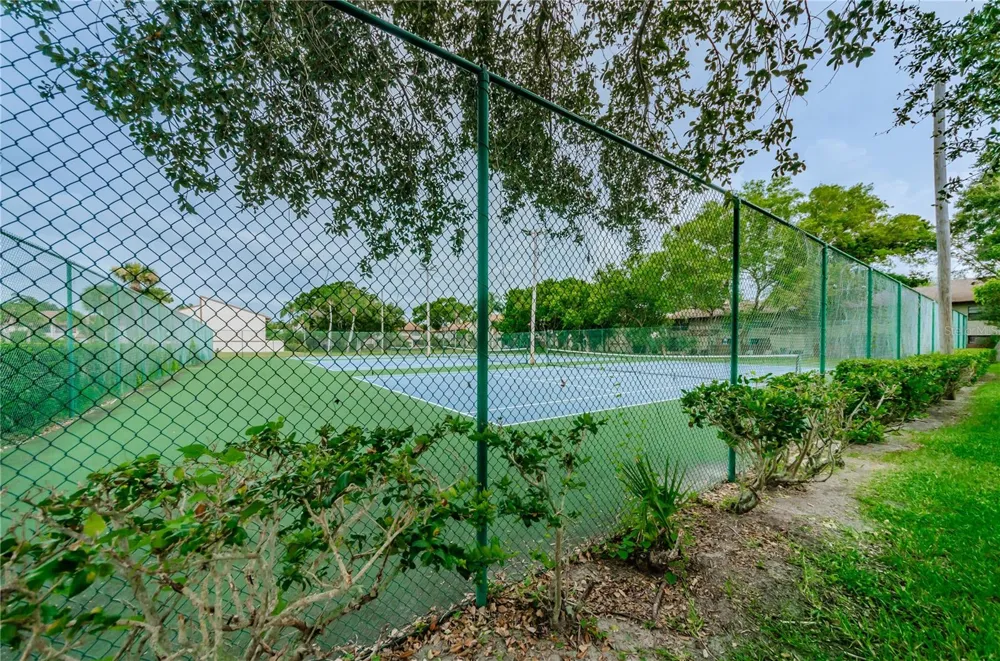 9209 SEMINOLE BOULEVARD #67 Seminole, FL 33772