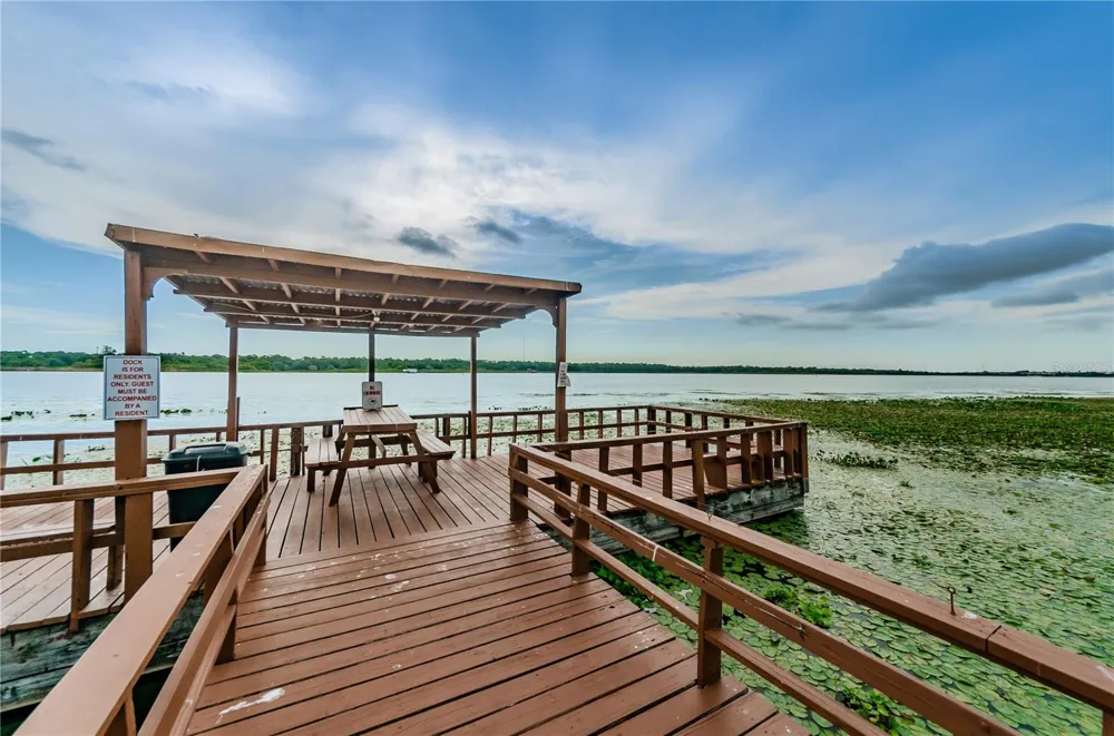 9209 SEMINOLE BOULEVARD #67 Seminole, FL 33772