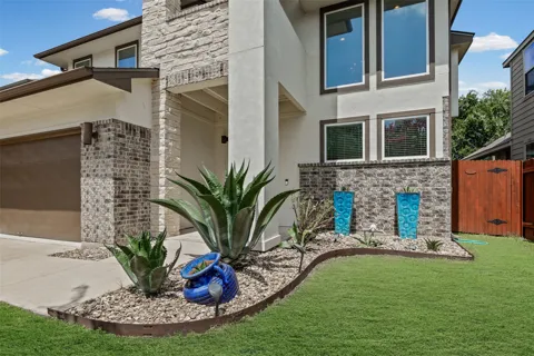 6717 Alleyton Drive