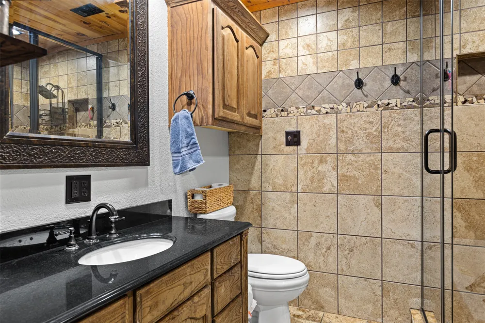 113 Dearing Creek Rd Gladewater, TX 75647