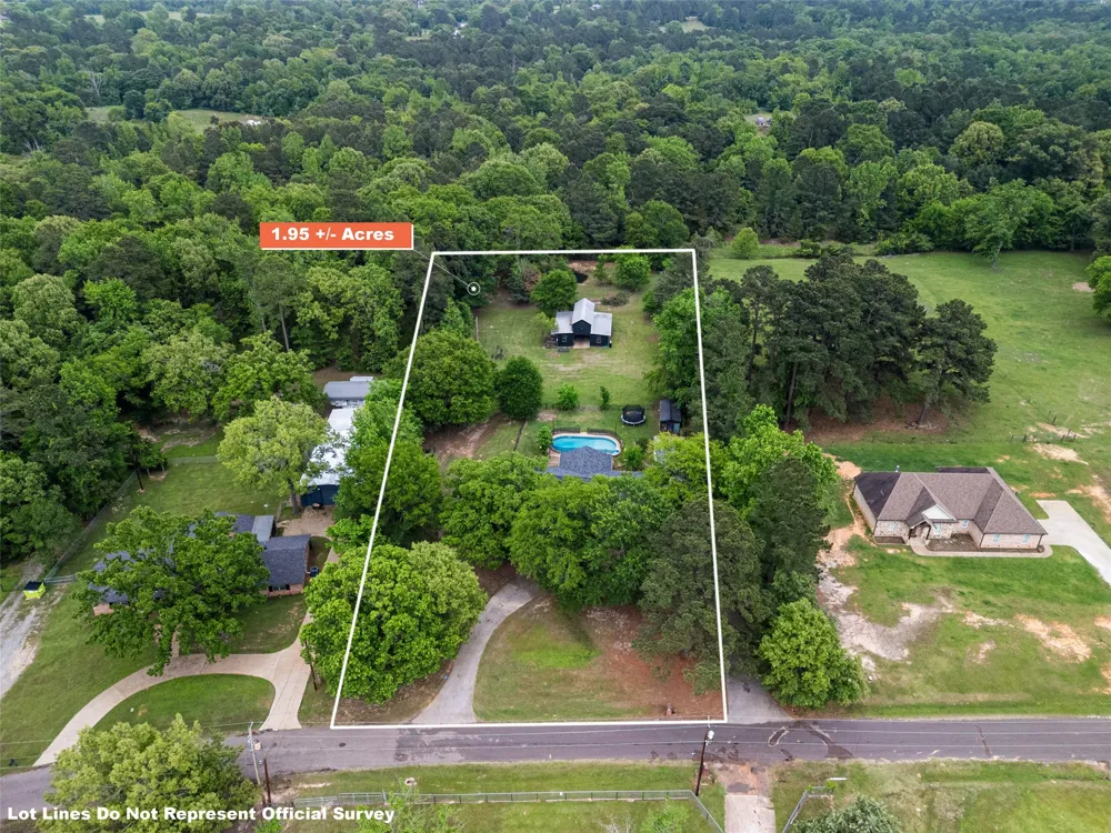 113 Dearing Creek Rd Gladewater, TX 75647