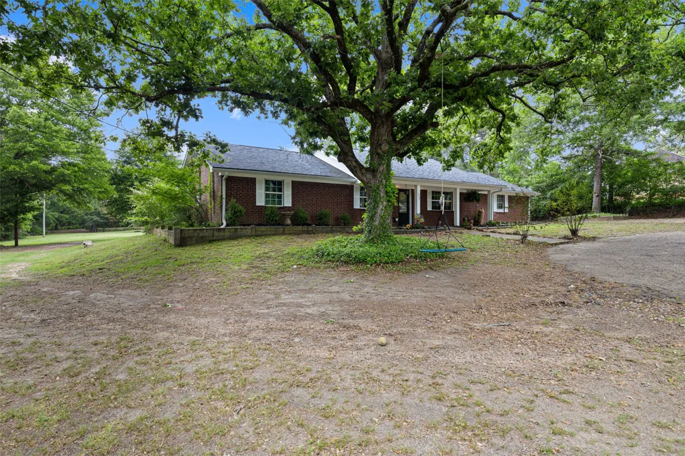 113 Dearing Creek Rd Gladewater, TX 75647