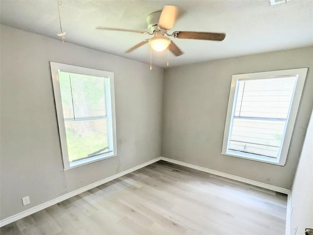 507 Lynn Street South Houston, TX 77587