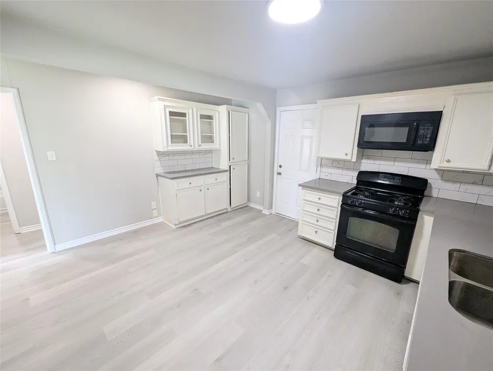 507 Lynn Street South Houston, TX 77587