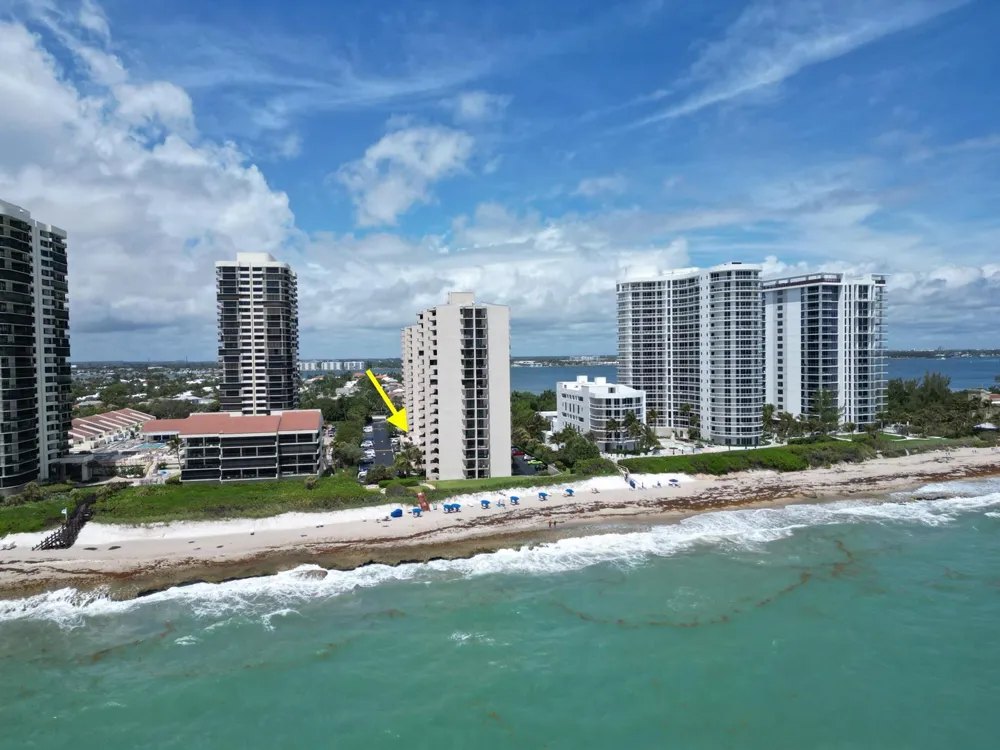 4200 Ocean Drive #1-204 Riviera Beach, FL 33404