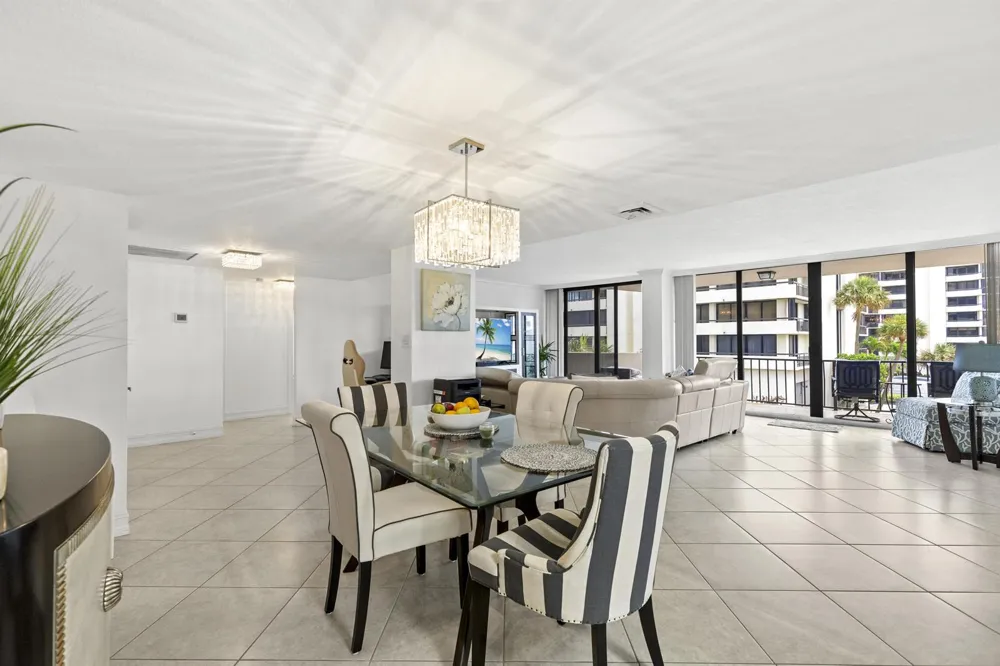 4200 Ocean Drive #1-204 Riviera Beach, FL 33404