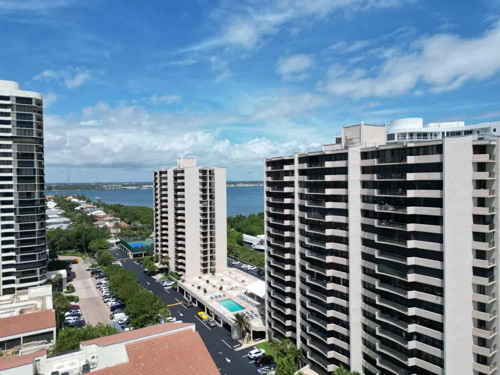 4200 Ocean Drive #1-204 Riviera Beach, FL 33404