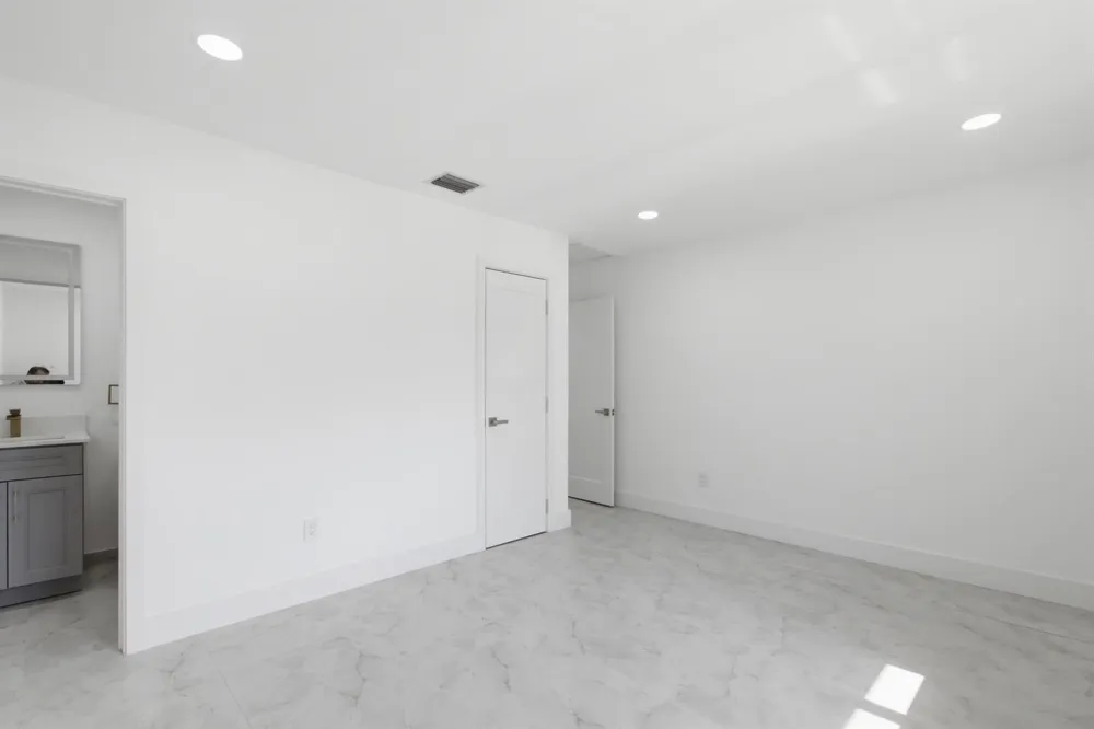 401 SE 1st Avenue Pompano Beach, FL 33060