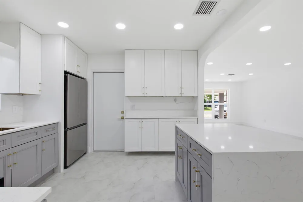 401 SE 1st Avenue Pompano Beach, FL 33060