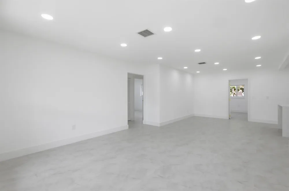 401 SE 1st Avenue Pompano Beach, FL 33060