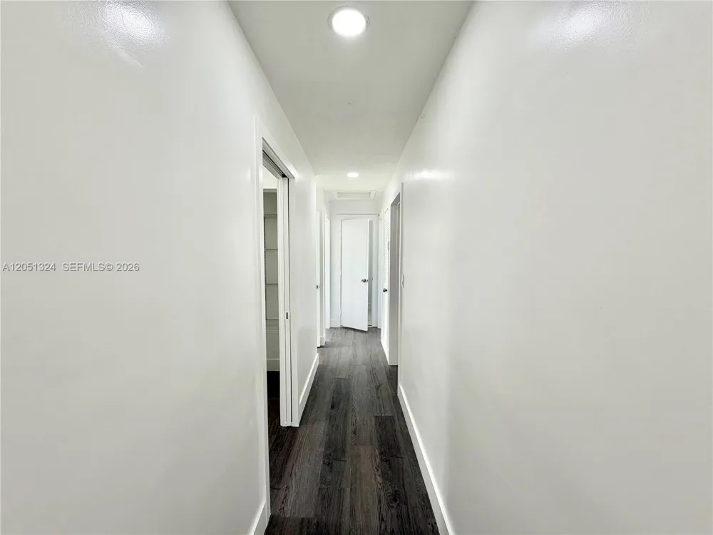 685 SE Park Dr Hialeah, FL 33010
