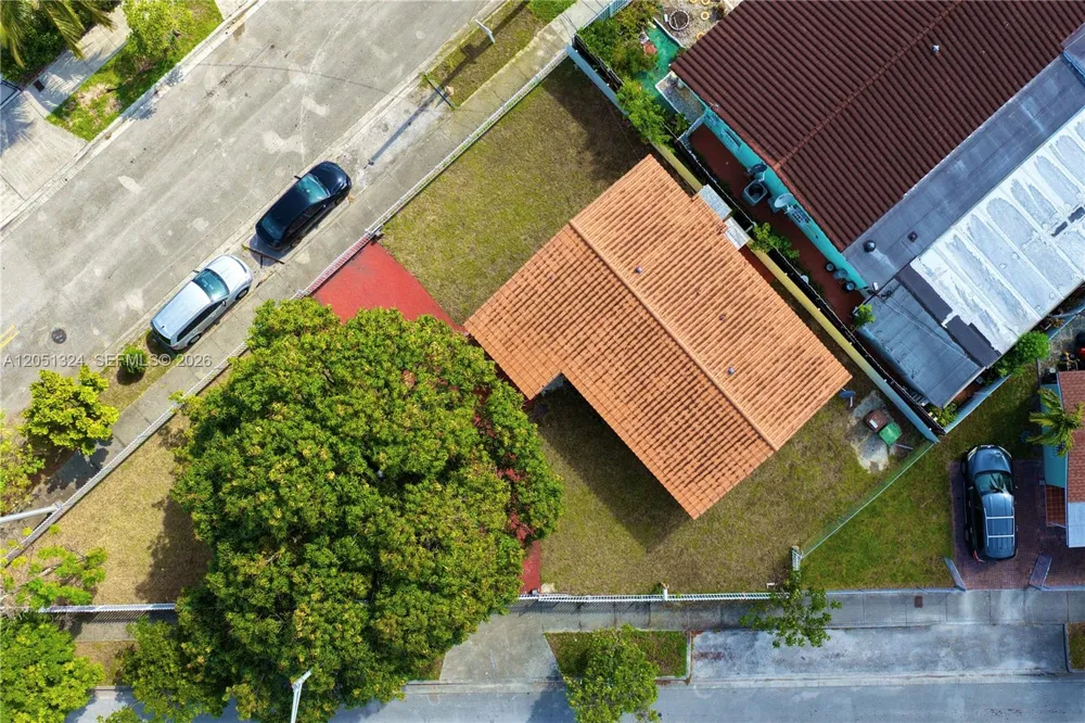 685 SE Park Dr Hialeah, FL 33010