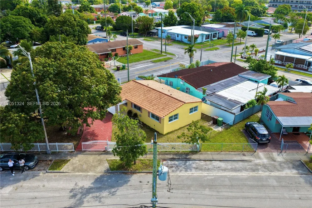 685 SE Park Dr Hialeah, FL 33010