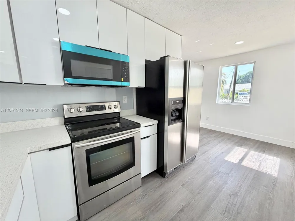 685 SE Park Dr Hialeah, FL 33010