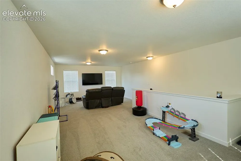 6934 Silvergrass Drive Colorado Springs, CO 80927