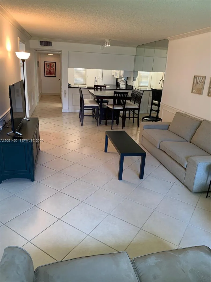 4801 Martinique Pl #H1 Coconut Creek, FL 33066