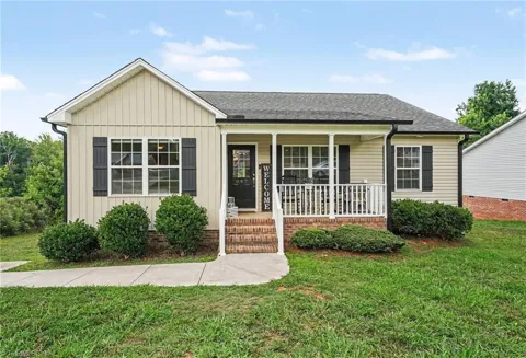 897 Breeze Hill Road