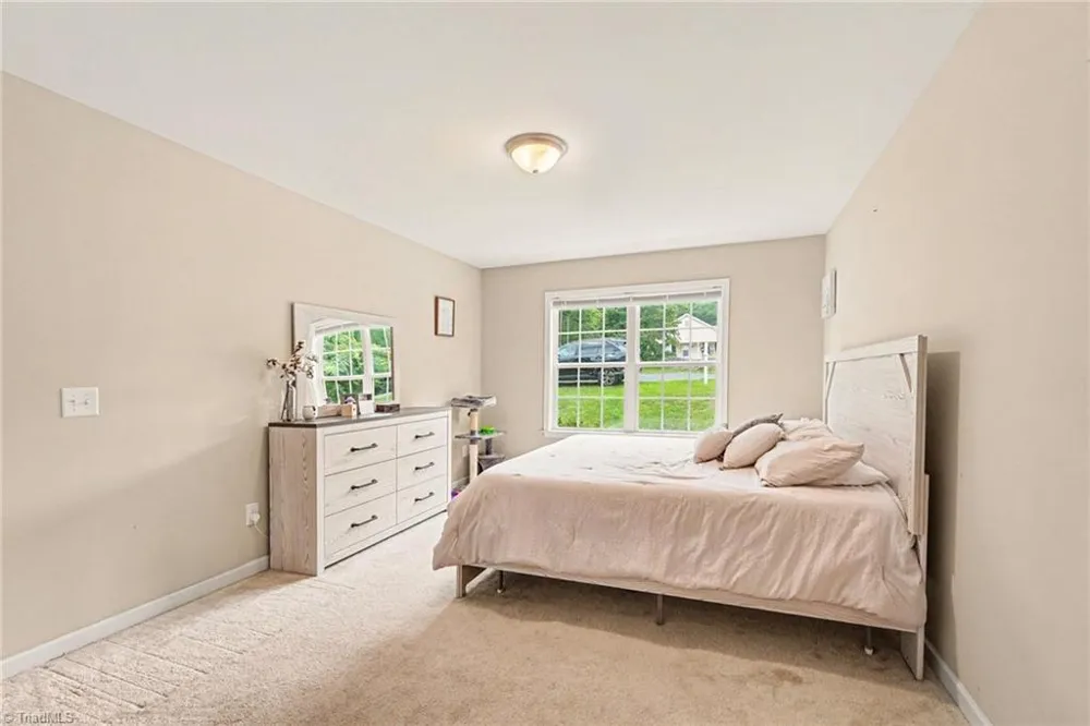 897 Breeze Hill Road Asheboro, NC 27203