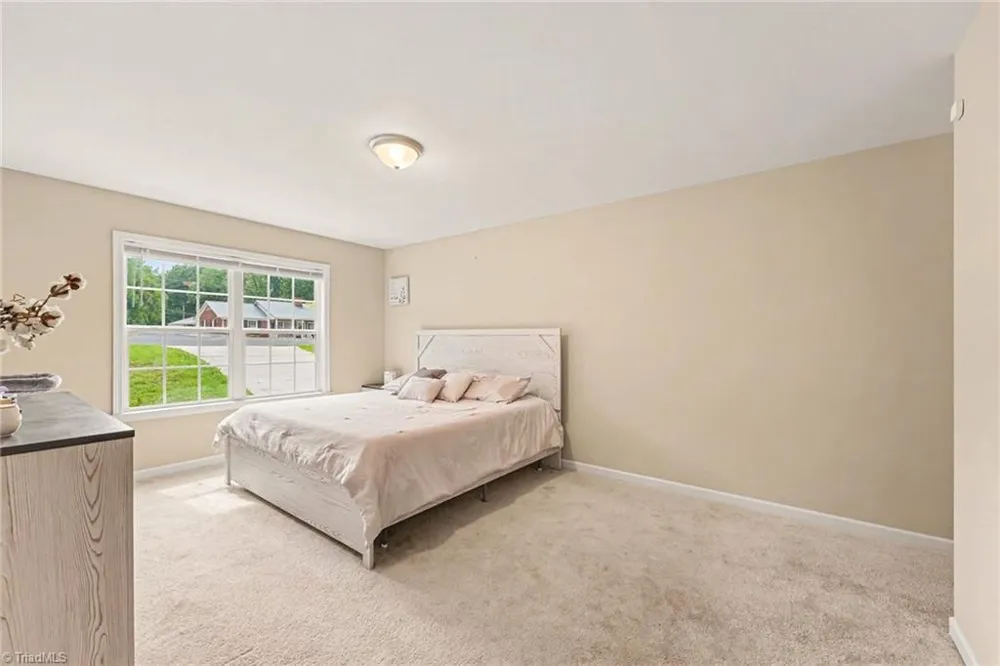 897 Breeze Hill Road Asheboro, NC 27203