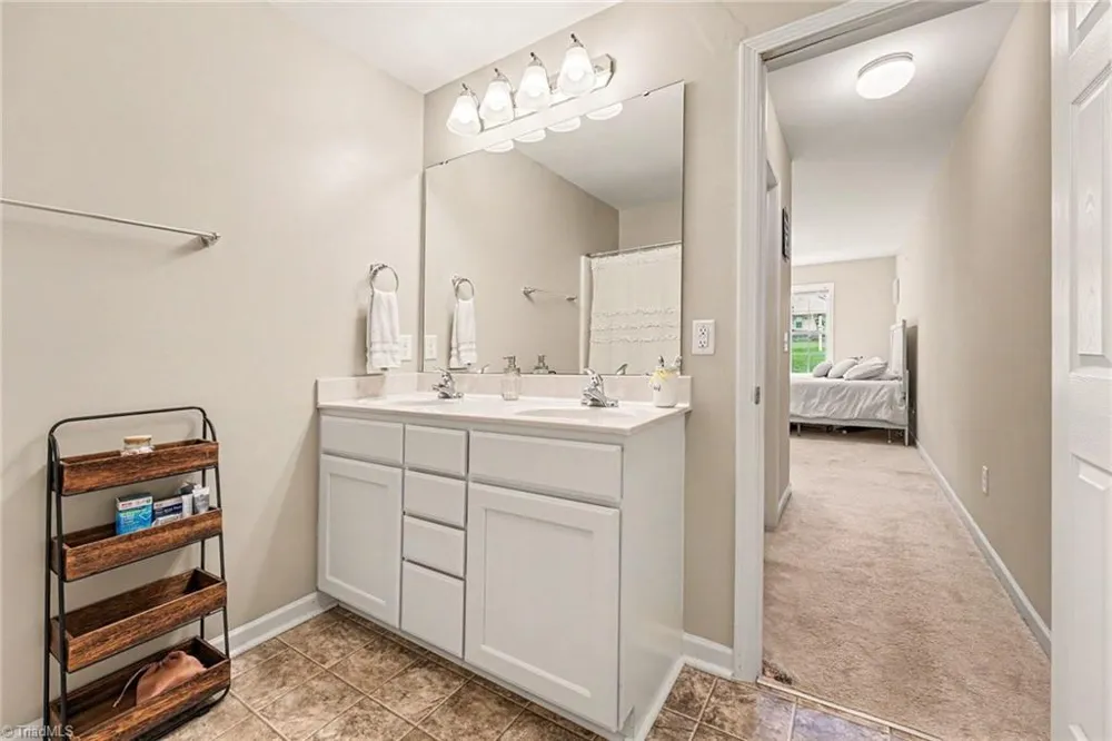 897 Breeze Hill Road Asheboro, NC 27203