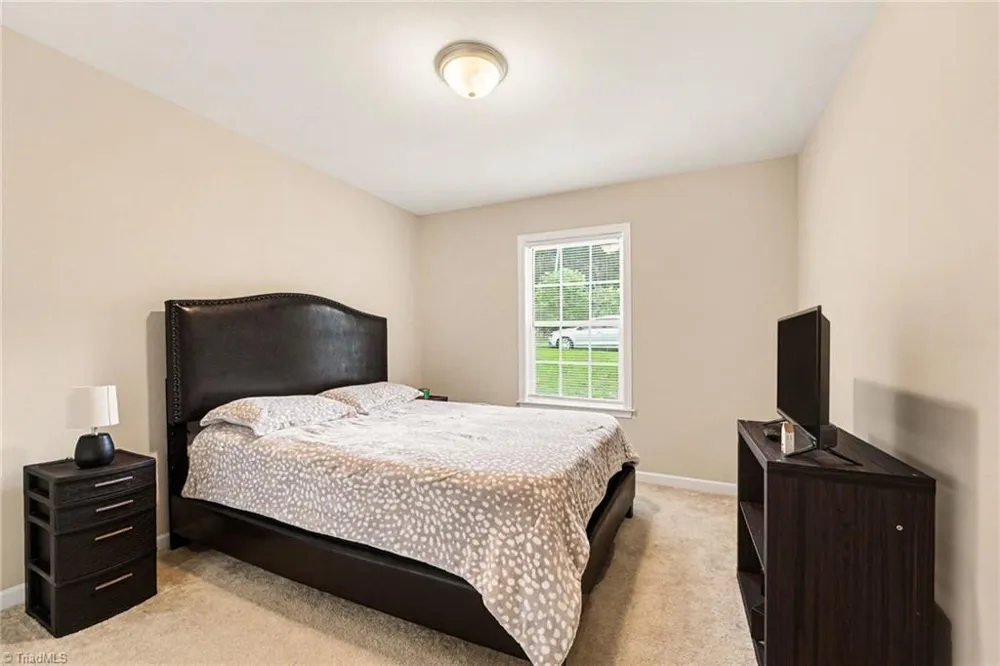 897 Breeze Hill Road Asheboro, NC 27203