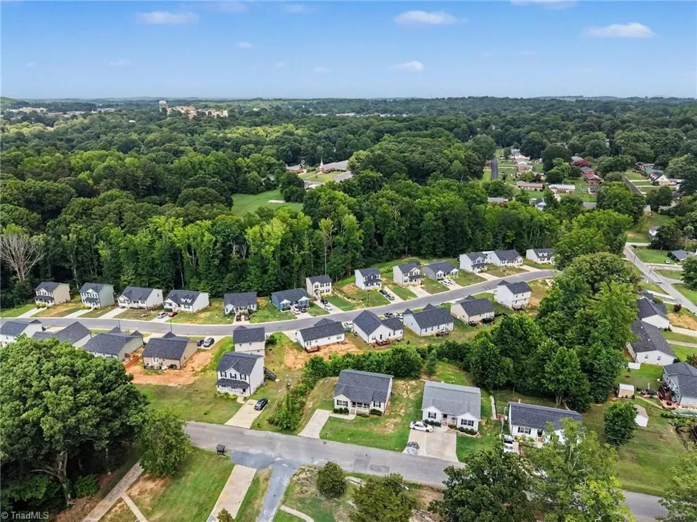 897 Breeze Hill Road Asheboro, NC 27203