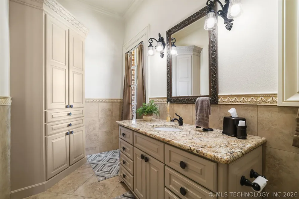 3202 Castle Court Durant, OK 74701