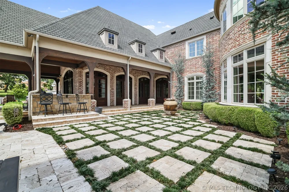3202 Castle Court Durant, OK 74701