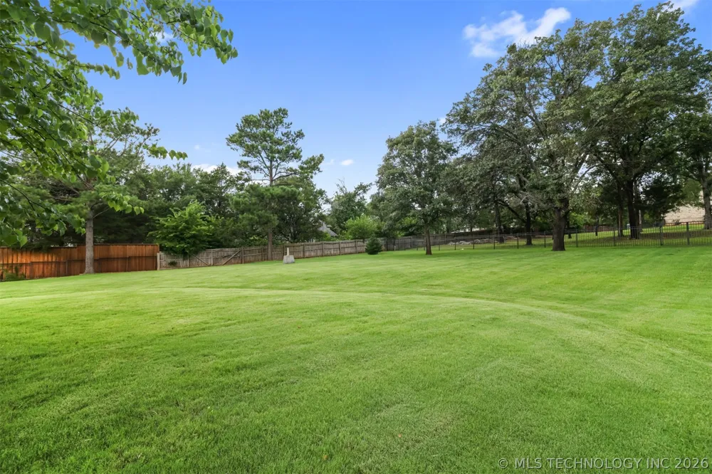 3202 Castle Court Durant, OK 74701