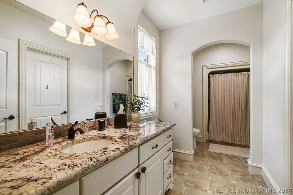 3202 Castle Court Durant, OK 74701