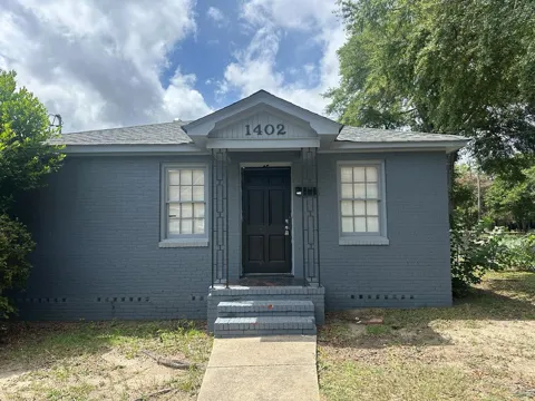 1402 33rd Street