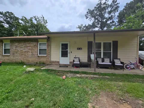 3650 Surrey Lane
