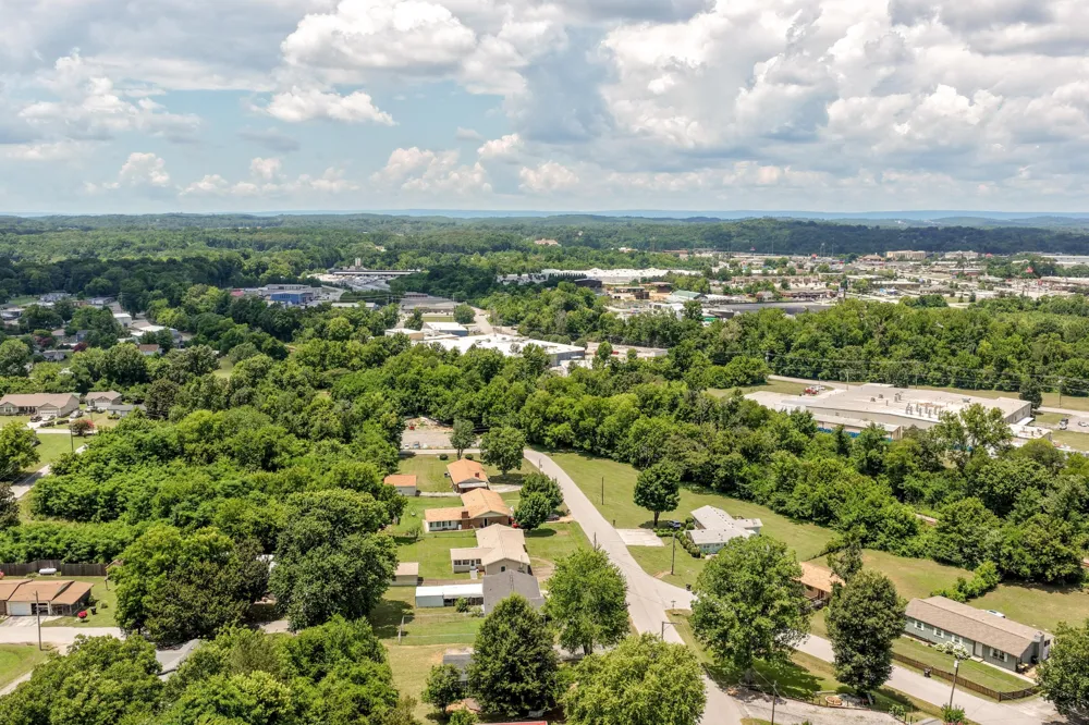 9612 Brewer Drive Ooltewah, TN 37363