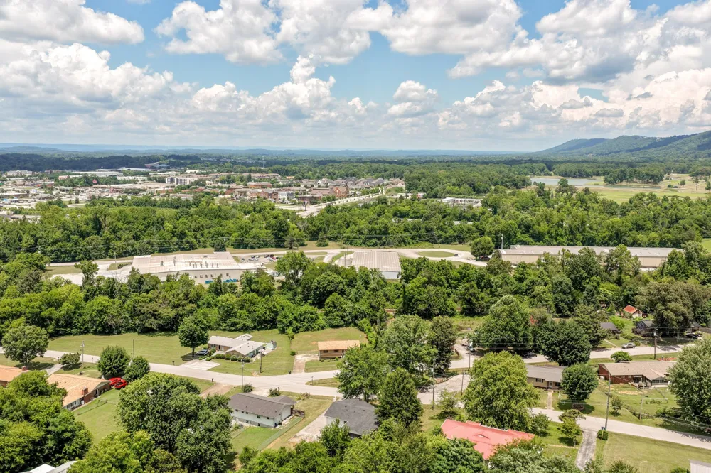 9612 Brewer Drive Ooltewah, TN 37363