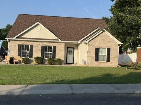 575 Peachtree Circle