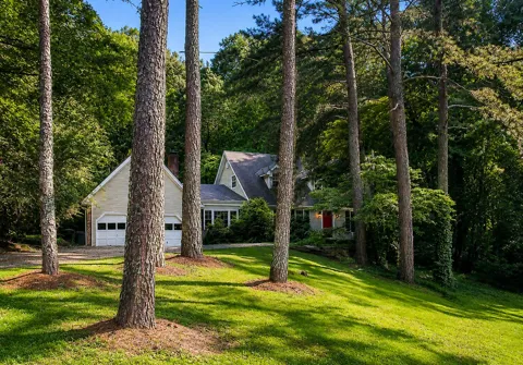 1922 Sourwood Drive
