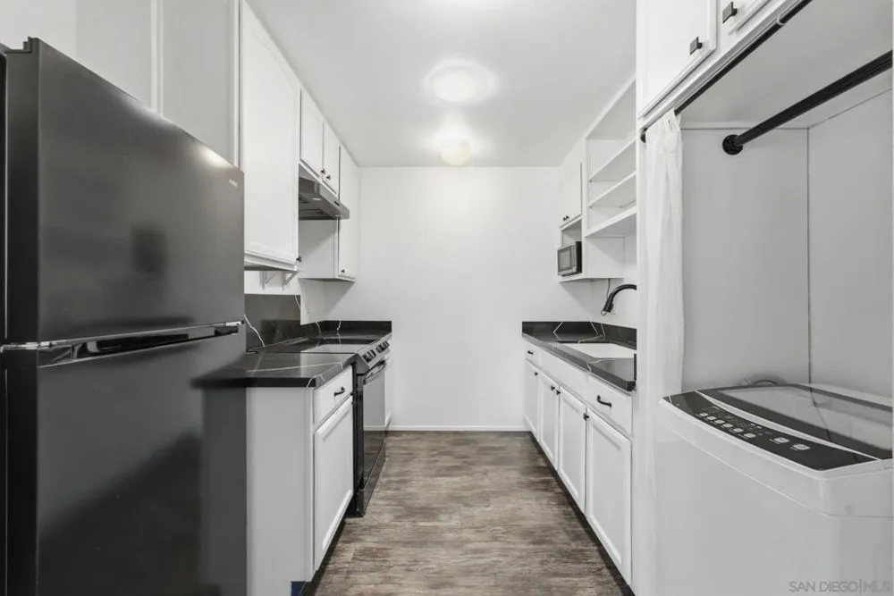 405 Requeza St #H12 Encinitas, CA 92024