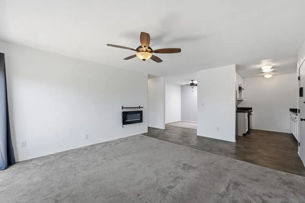 405 Requeza St #H12 Encinitas, CA 92024