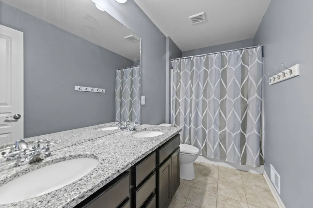 5887 Strawberry Circle Commerce, MI 48382