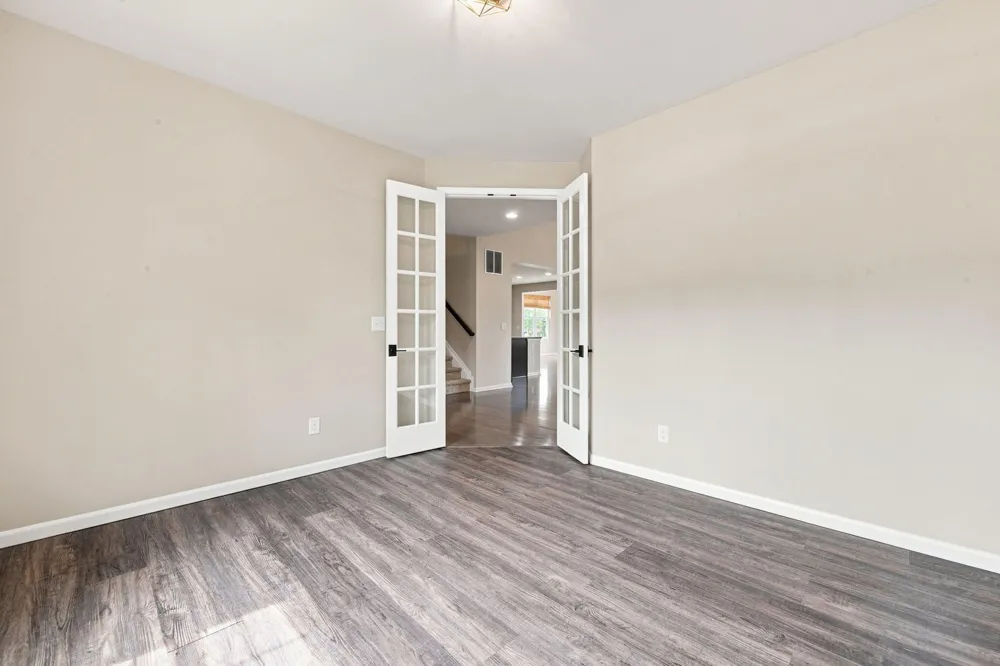 5887 Strawberry Circle Commerce, MI 48382