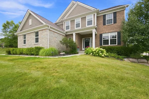 5887 Strawberry Circle