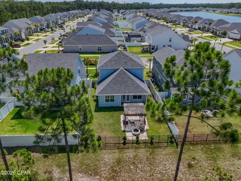 709 Longpoint Way