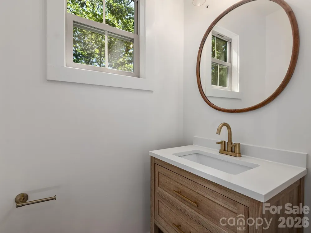 14 Yost Street Weaverville, NC 28787