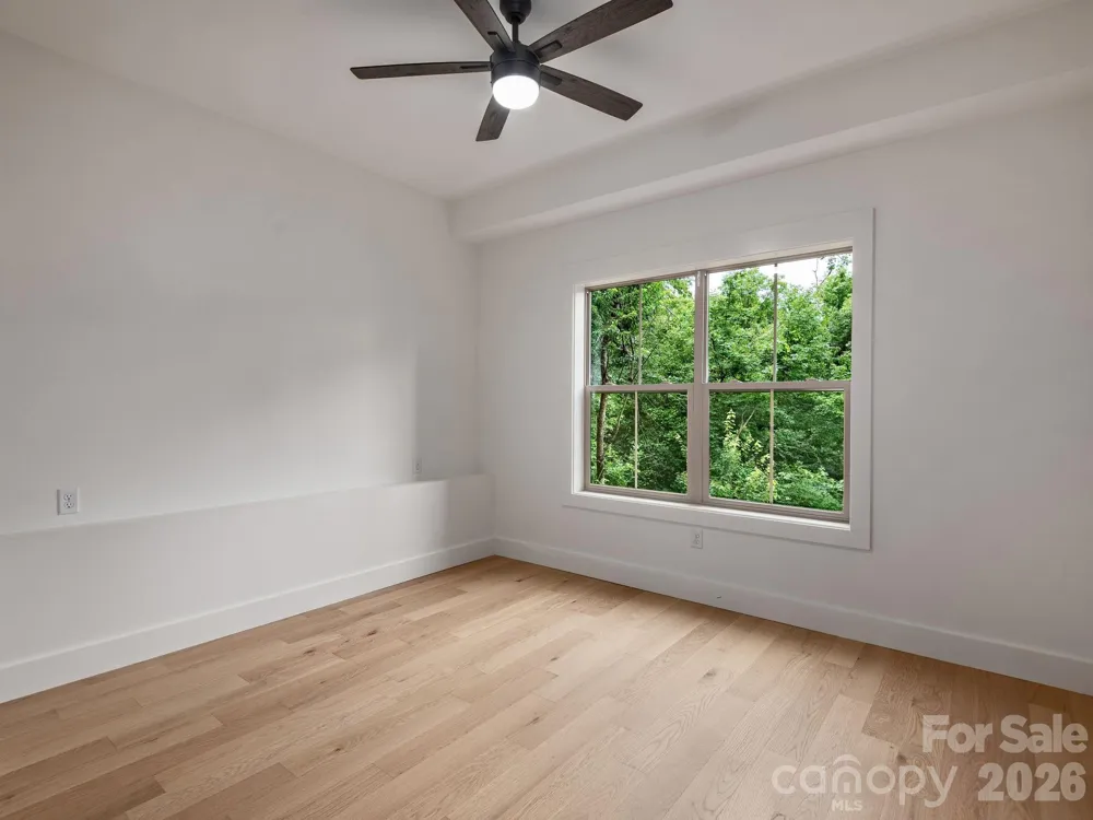 14 Yost Street Weaverville, NC 28787