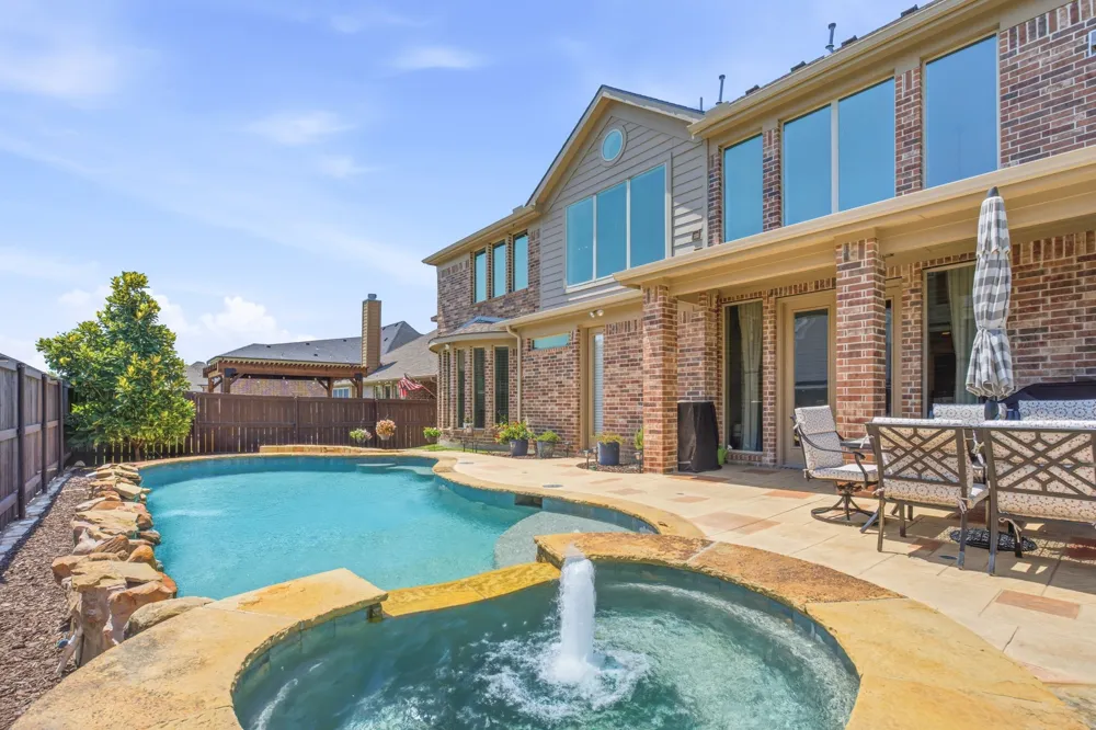 182 Springbrook Drive Prosper, TX 75078