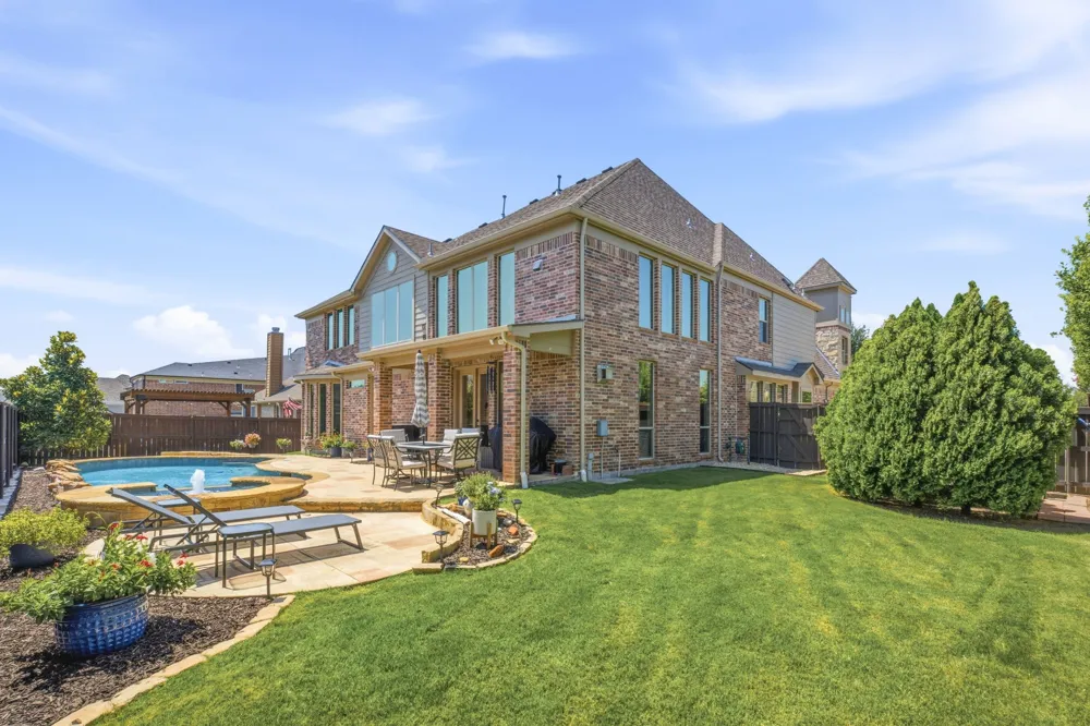 182 Springbrook Drive Prosper, TX 75078