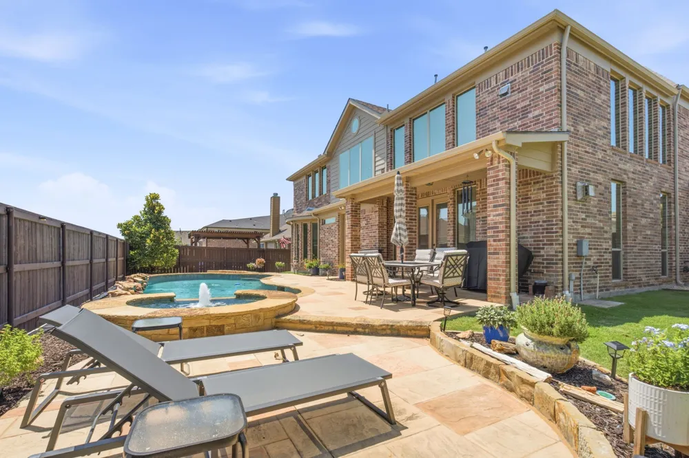 182 Springbrook Drive Prosper, TX 75078