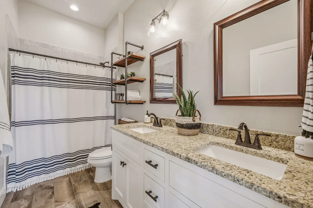 1220 Green Elm Road Graford, TX 76449
