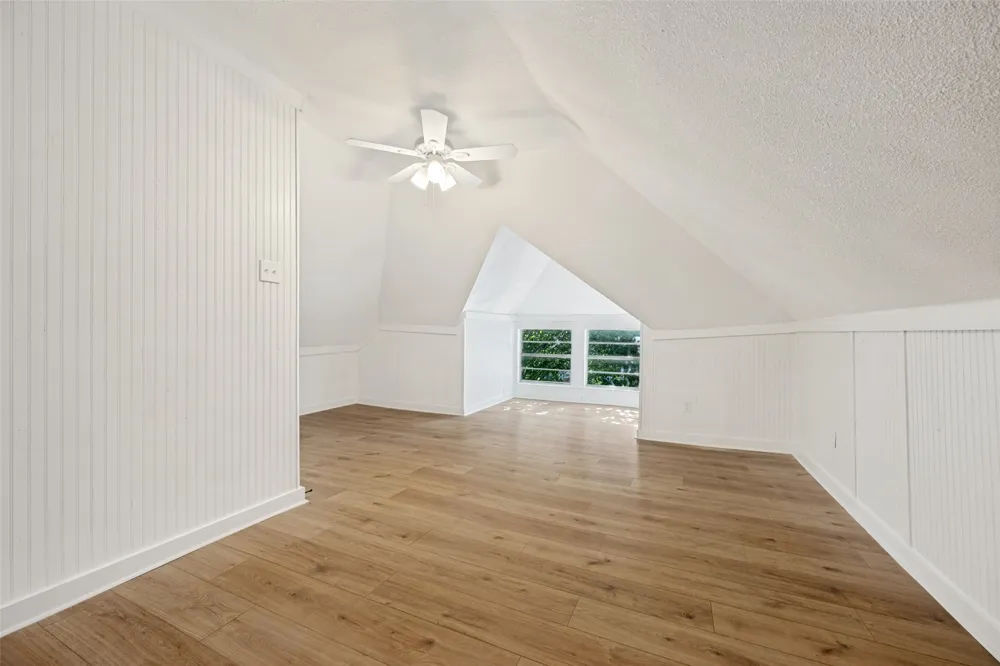 404 S Pearl Street Trenton, TX 75490