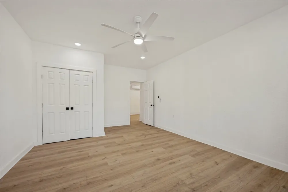 404 S Pearl Street Trenton, TX 75490